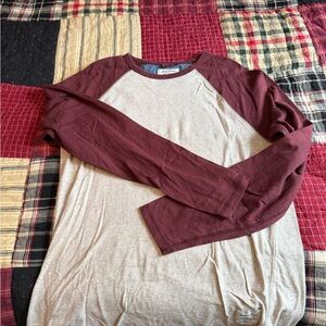 Burgundy and Gray Raglan Baseball Style Long Sleeve Lucky Brand T-Shirt Medium M